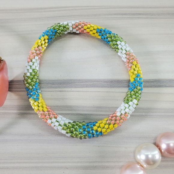 Bundle of Bracelets Beaded Shell Faux Pearl Coral Pink Orange Stretch Japan - Picture 7 of 11